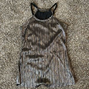 Outback Red Silver Metallic Shimmer Tank size small